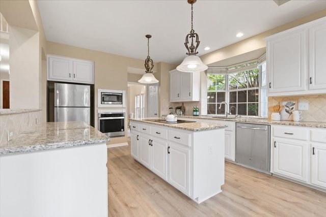 2633 Shadow Hill Lane, Plano, TX 75093