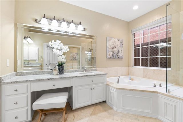 2633 Shadow Hill Lane, Plano, TX 75093