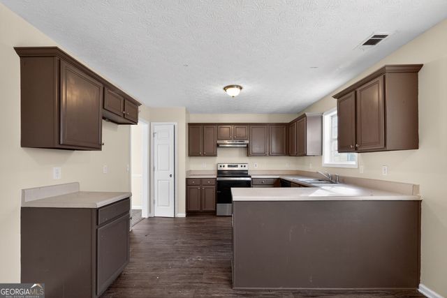 2499 Tolliver Drive, Ellenwood, GA 30294