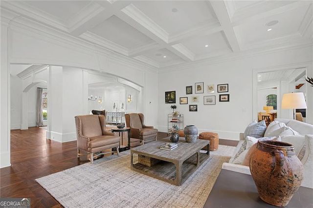 735 Glenairy Drive, Atlanta, GA 30328