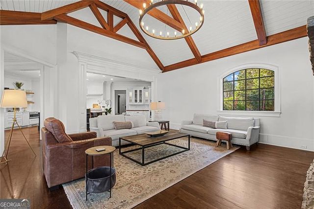 735 Glenairy Drive, Atlanta, GA 30328