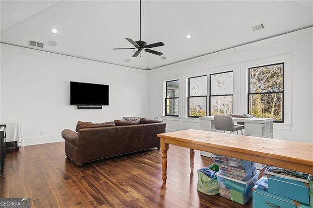 735 Glenairy Drive, Atlanta, GA 30328