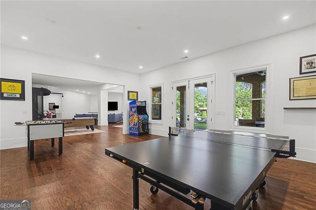 735 Glenairy Drive, Atlanta, GA 30328