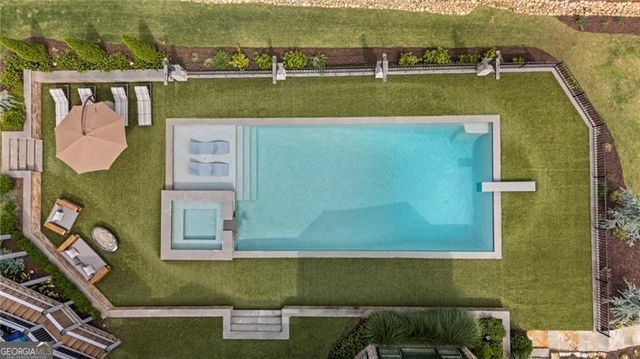 735 Glenairy Drive, Atlanta, GA 30328