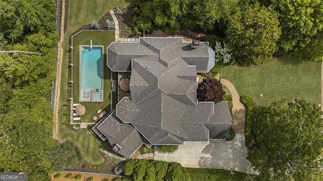 735 Glenairy Drive, Atlanta, GA 30328