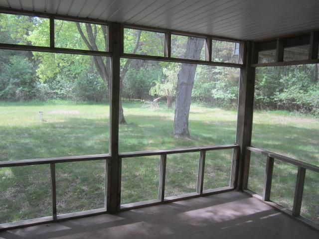 1064 273rd Avenue NE, Isanti, MN 55040