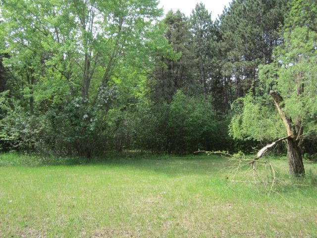 1064 273rd Avenue NE, Isanti, MN 55040