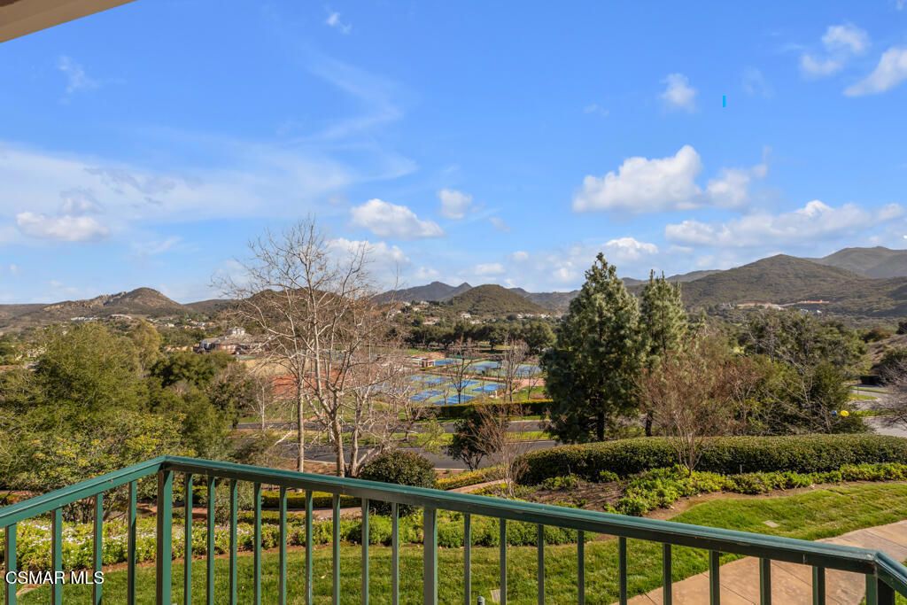 Image 31 of property listing at 2442 Swanfield Court, Westlake Village, CA 91361