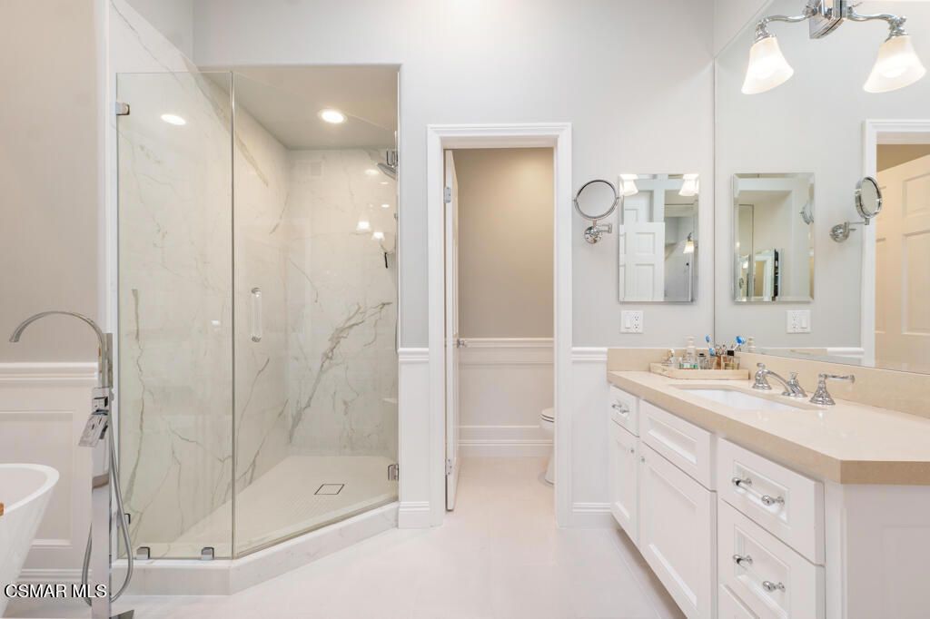 Image 32 of property listing at 2442 Swanfield Court, Westlake Village, CA 91361