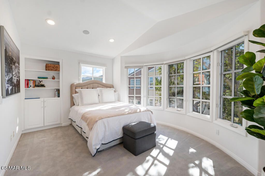 Image 37 of property listing at 2442 Swanfield Court, Westlake Village, CA 91361
