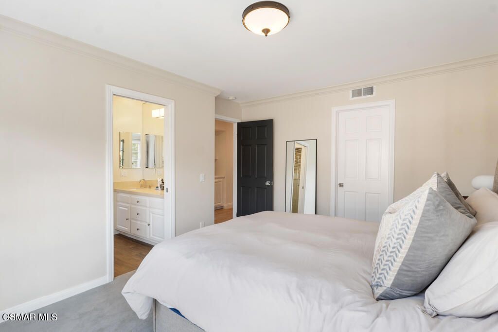 Image 38 of property listing at 2442 Swanfield Court, Westlake Village, CA 91361