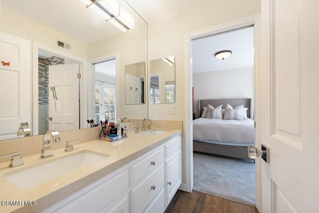 Image 40 of property listing at 2442 Swanfield Court, Westlake Village, CA 91361