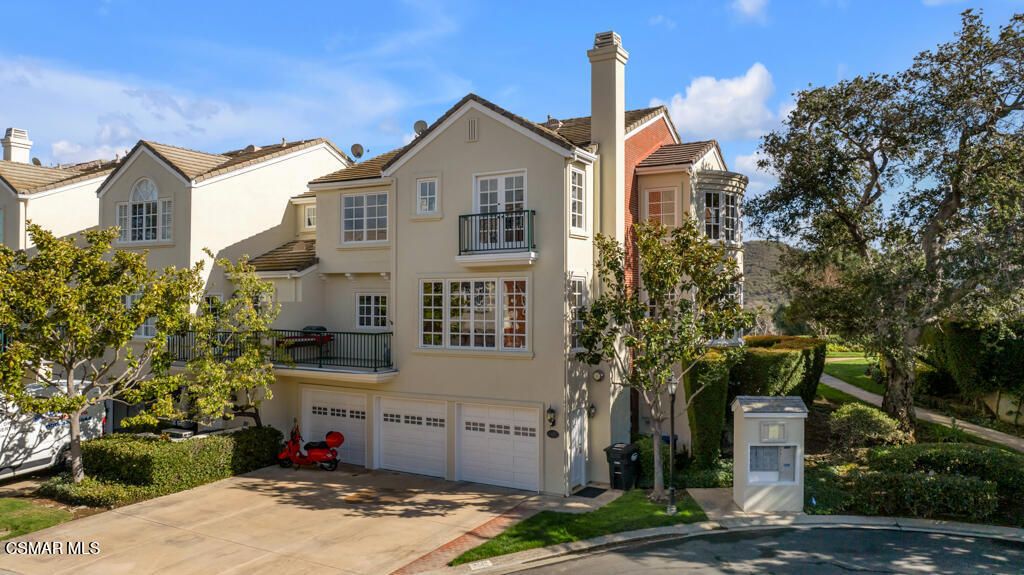 Image 41 of property listing at 2442 Swanfield Court, Westlake Village, CA 91361