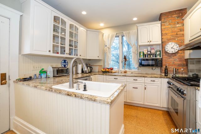 508 Yale Avenue, New Haven, CT 06515