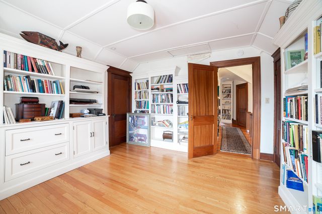 508 Yale Avenue, New Haven, CT 06515