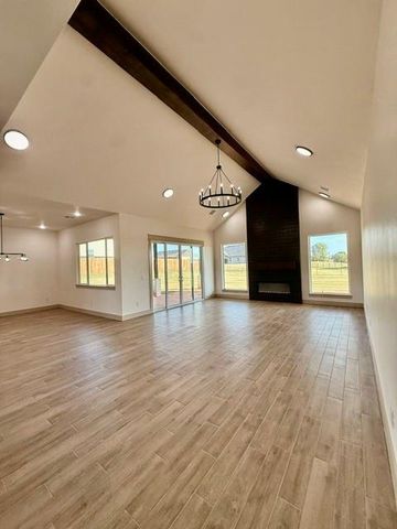 4533 Raymond Lane, Guthrie, OK 73044