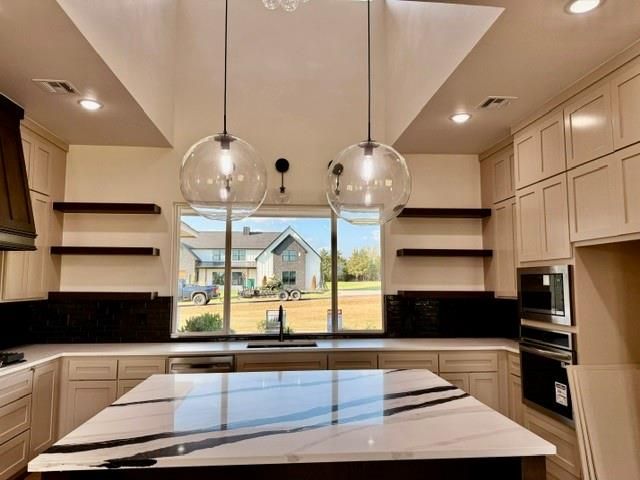 4533 Raymond Lane, Guthrie, OK 73044