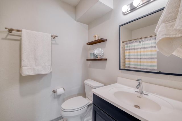 6600 Skycrest DR, Austin, TX 78745