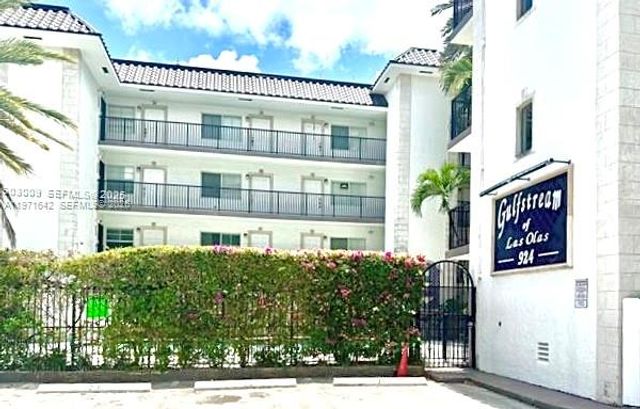 924 SE 2nd St 9, Fort Lauderdale, FL 33301