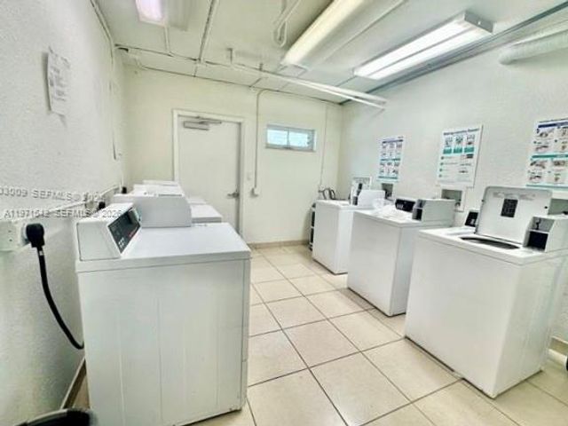 924 SE 2nd St 9, Fort Lauderdale, FL 33301