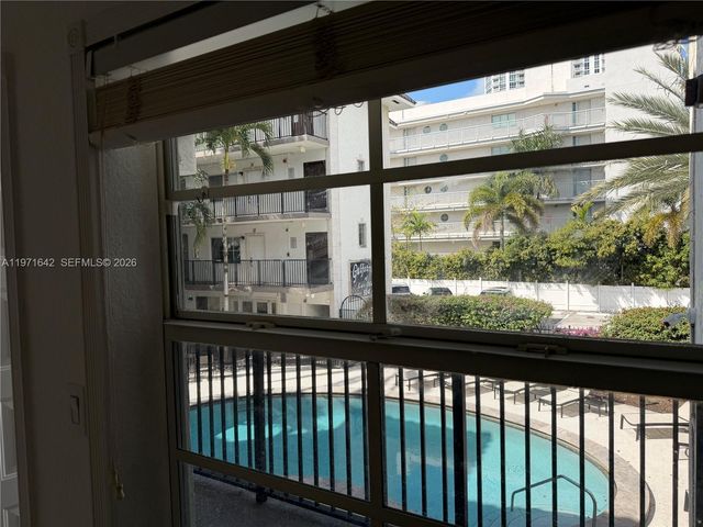 924 SE 2nd St 9, Fort Lauderdale, FL 33301