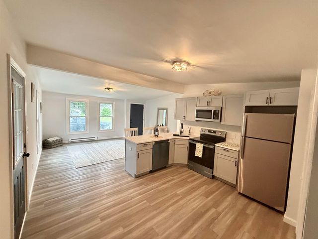 5 Nottingwood Lane, Merrimack, NH 03054