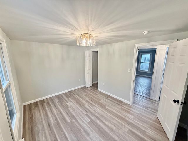 5 Nottingwood Lane, Merrimack, NH 03054