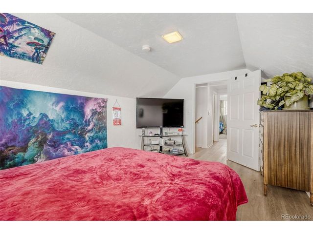 26207 S End Rd, Kittredge, CO 80457