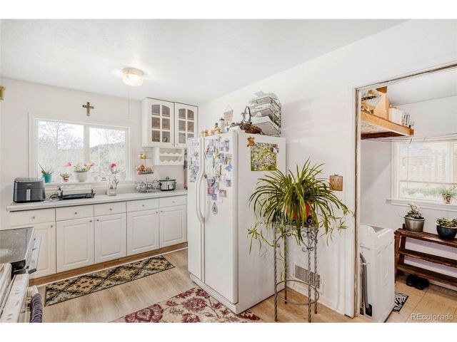 26207 S End Rd, Kittredge, CO 80457
