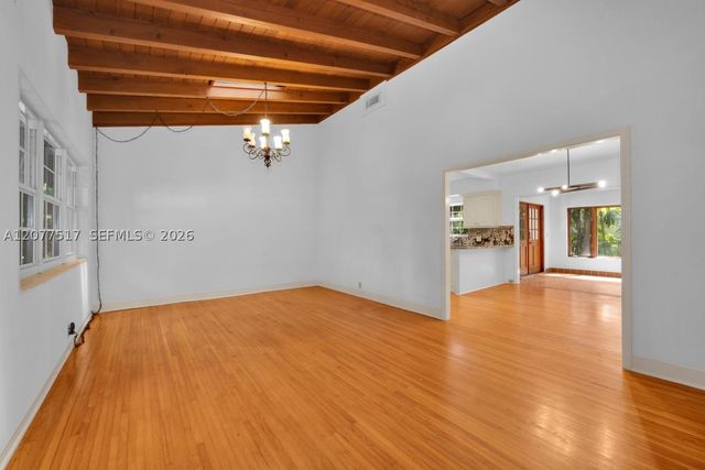 5111 Maggiore St, Coral Gables, FL 33146