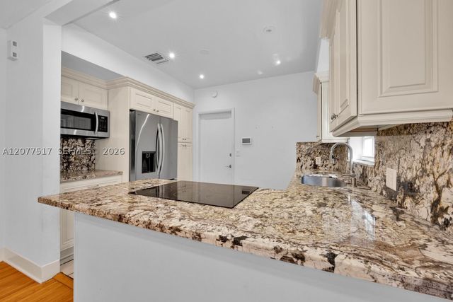 5111 Maggiore St, Coral Gables, FL 33146