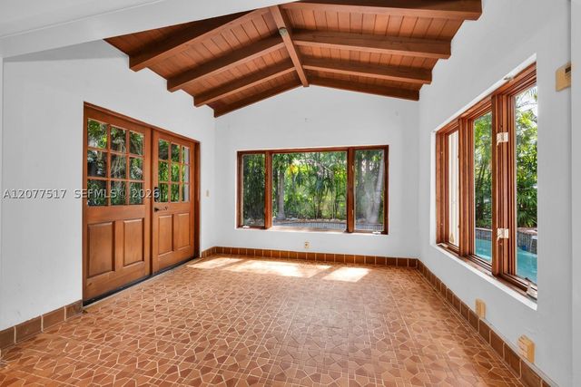 5111 Maggiore St, Coral Gables, FL 33146