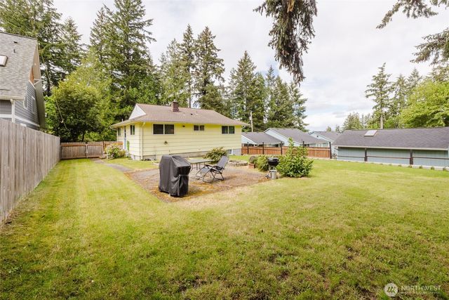 3234 Rocky Point Road NW, Bremerton, WA 98312
