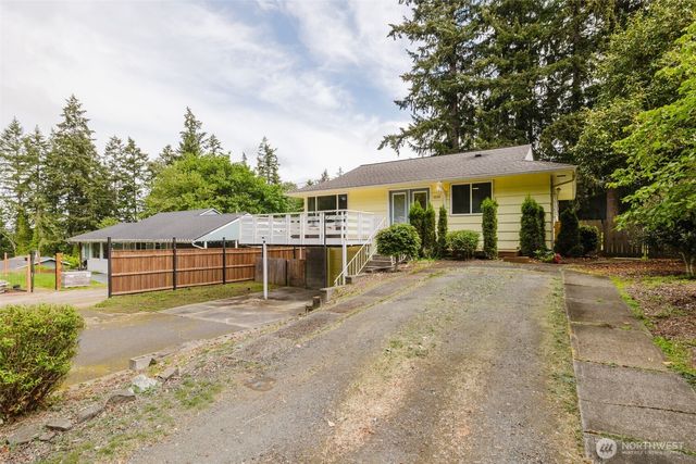 3234 Rocky Point Road NW, Bremerton, WA 98312