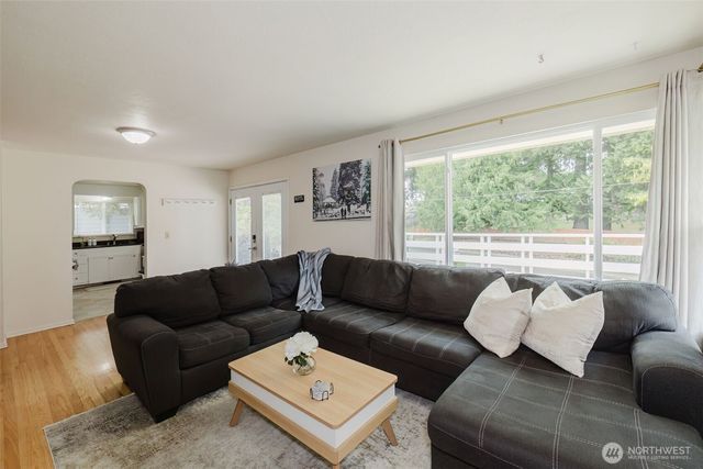 3234 Rocky Point Road NW, Bremerton, WA 98312