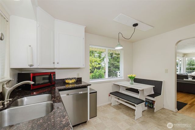 3234 Rocky Point Road NW, Bremerton, WA 98312