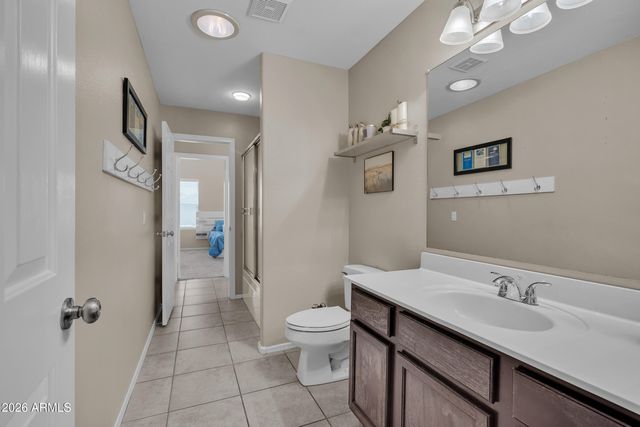 6150 E ROLAND Street, Mesa, AZ 85215
