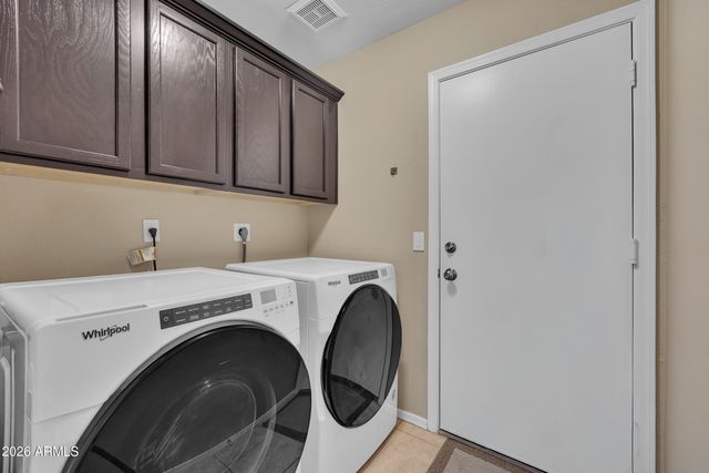 6150 E ROLAND Street, Mesa, AZ 85215