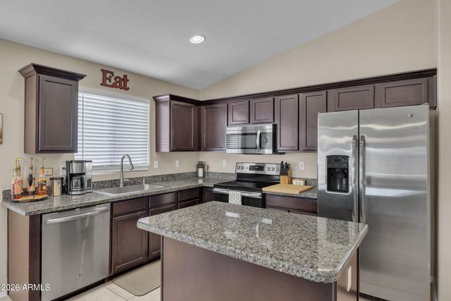 6150 E ROLAND Street, Mesa, AZ 85215
