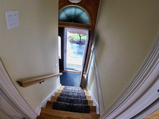 3 Crown Street, Port Jefferson Station, NY 11776