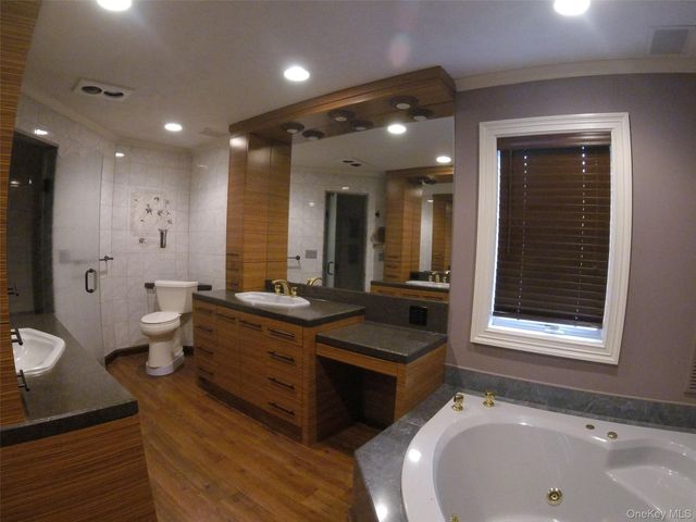 3 Crown Street, Port Jefferson Station, NY 11776