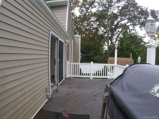 3 Crown Street, Port Jefferson Station, NY 11776