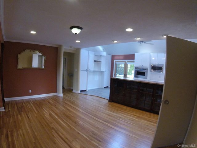 3 Crown Street, Port Jefferson Station, NY 11776