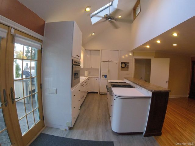 3 Crown Street, Port Jefferson Station, NY 11776