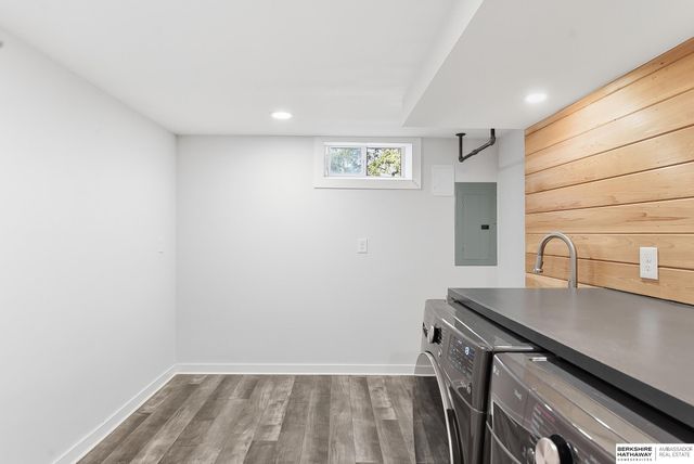 2510 N 51st Street, Omaha, NE 68104