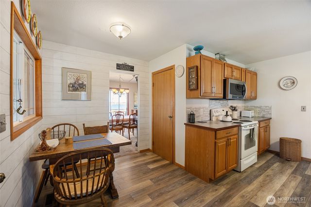 4190 NE Shorecrest Drive, Moses Lake, WA 98837