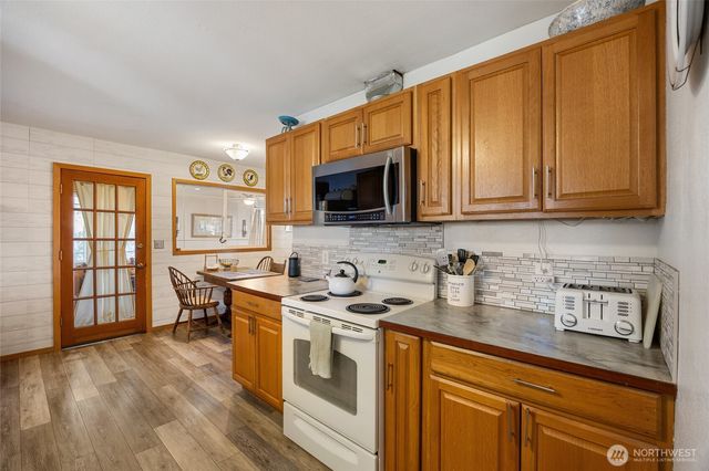 4190 NE Shorecrest Drive, Moses Lake, WA 98837