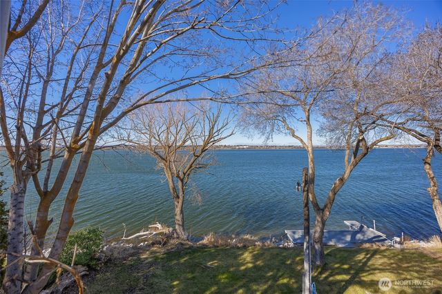 4190 NE Shorecrest Drive, Moses Lake, WA 98837