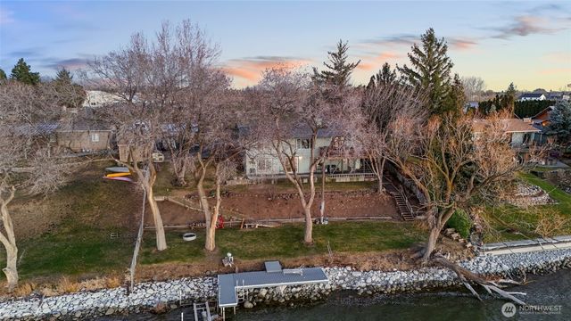 4190 NE Shorecrest Drive, Moses Lake, WA 98837