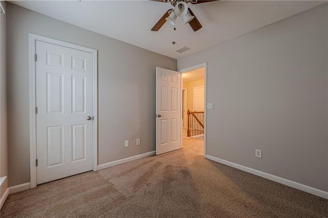 300 Balaban Circle, Woodstock, GA 30188